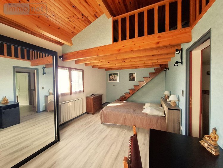 Maison a vendre Sugères 63490 Puy-de-Dôme 154 m2 12 pièces 294000 euros