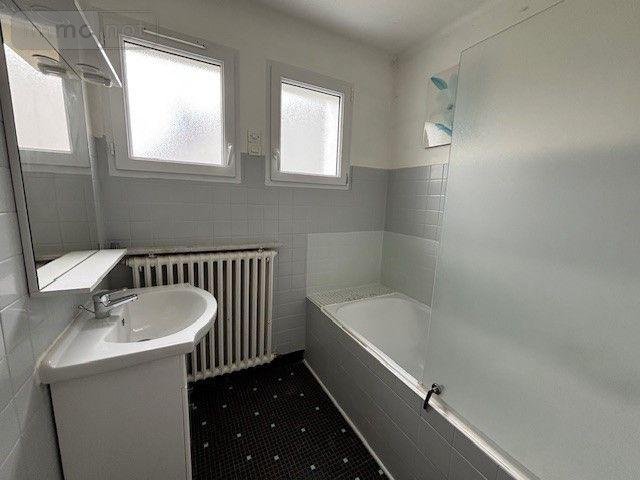 Maison a vendre Ploumagoar 22970 Côtes-d'Armor 158 m2  168500 euros