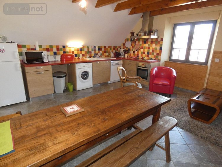 propriete a vendre Neussargues en Pinatelle 15170 Cantal 400 m2 20 pièces 999000 euros