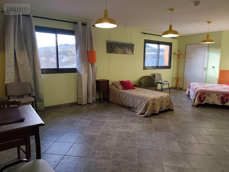 propriete a vendre Neussargues en Pinatelle 15170 Cantal 546 m2 16 pièces 999000 euros