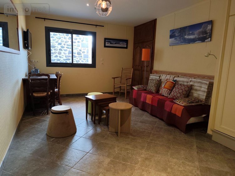 propriete a vendre Neussargues Moissac 15170 Cantal 546 m2 16 pièces 999000 euros