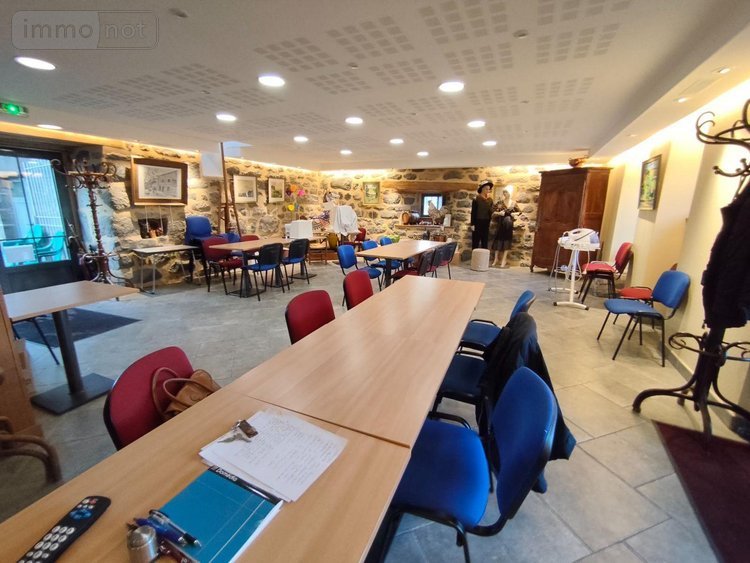 propriete a vendre Neussargues Moissac 15170 Cantal 546 m2 16 pièces 999000 euros