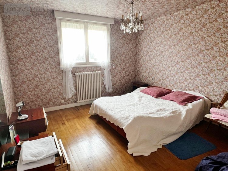 Maison a vendre Scaër 29390 Finistère 174 m2 9 pièces 185500 euros