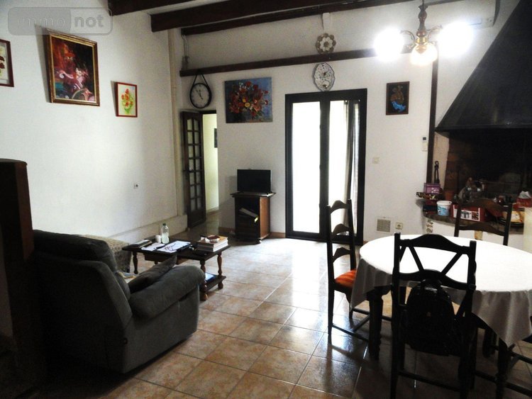 Maison a vendre Saint-Gilles 30800 Gard 75 m2 4 pièces 171200 euros