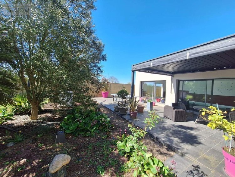 Maison a vendre Tinténiac 35190 Ille-et-Vilaine 158 m2 7 pièces 650000 euros