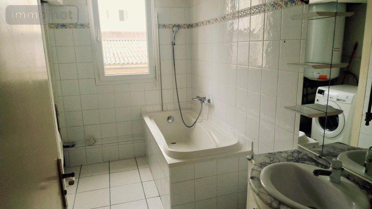 Appartement a vendre Plouescat 29430 Finistère 75 m2 4 pièces 84550 euros