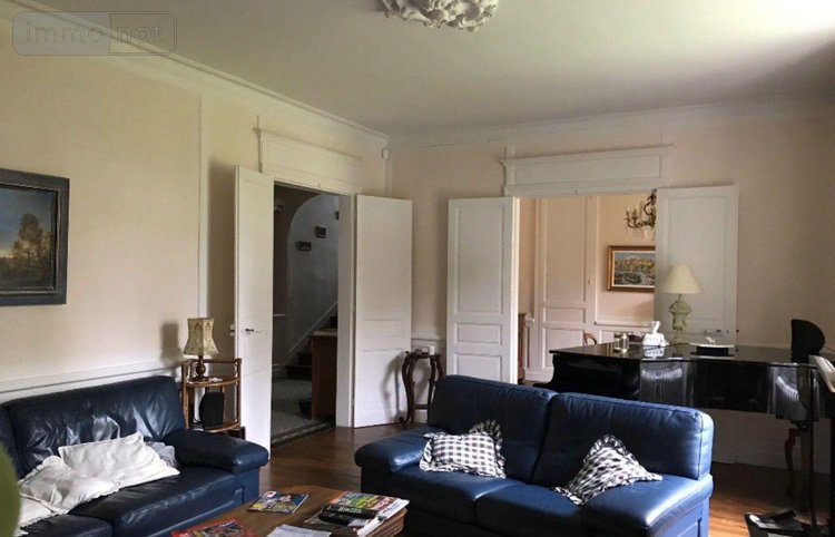 Maison a vendre Guéret 23000 Creuse 249 m2 7 pièces 328500 euros