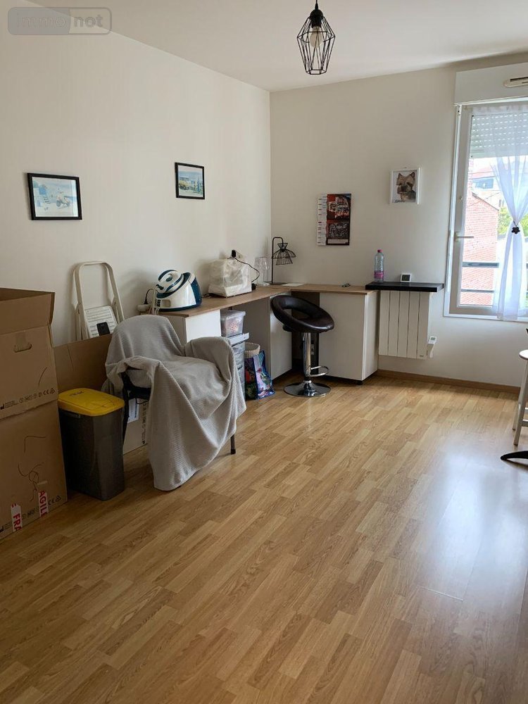 Location appartement Bailleul 59270 Nord 68 m2 3 pièces 840 euros
