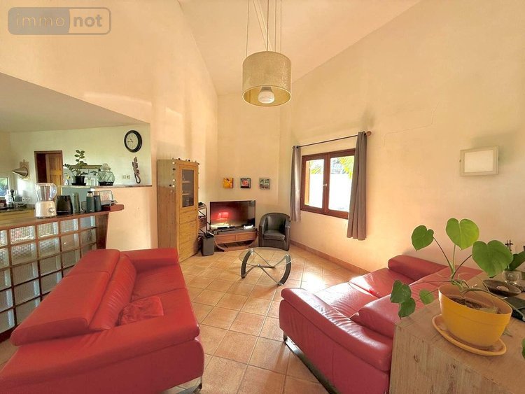 Maison a vendre Saint-Louis 97450 Réunion 183 m2 8 pièces 478000 euros