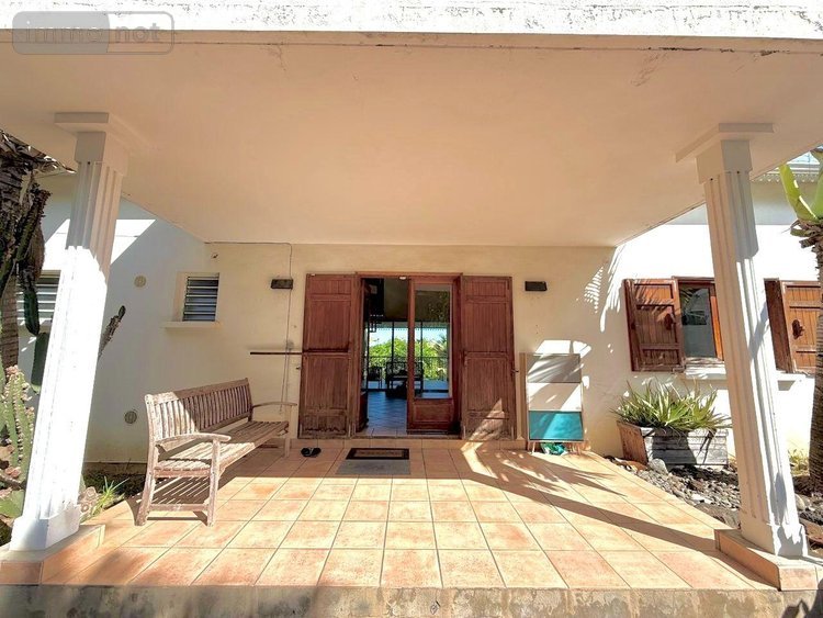 Maison a vendre Saint-Louis 97450 Réunion 183 m2 8 pièces 478000 euros