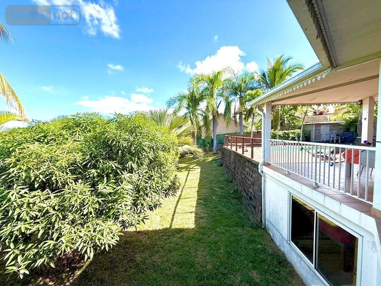 Maison a vendre Saint-Louis 97450 Réunion 183 m2 8 pièces 478000 euros