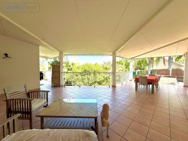 Maison a vendre Saint-Louis 97450 Réunion 183 m2 8 pièces 478000 euros