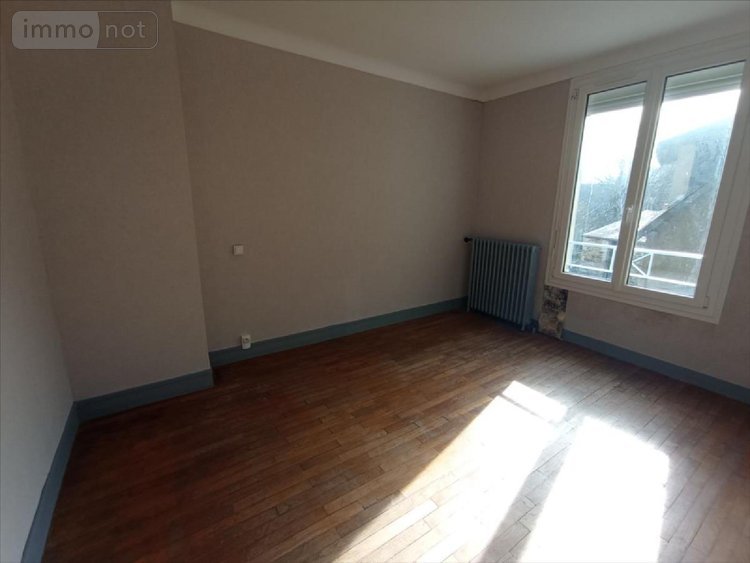 Immeuble a vendre Condé-en-Normandie 14110 Calvados 160 m2  124630 euros