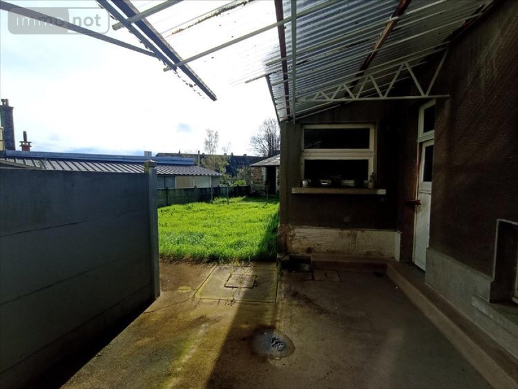 Immeuble a vendre Condé-en-Normandie 14110 Calvados 160 m2  124630 euros