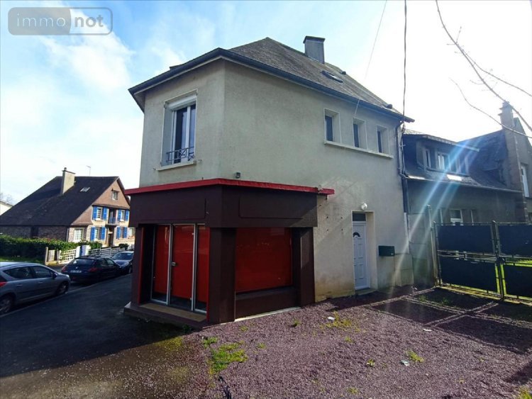 Immeuble a vendre Condé-en-Normandie 14110 Calvados 160 m2  124630 euros