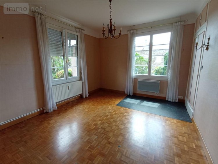 Maison a vendre Condé-en-Normandie 14110 Calvados 186 m2 7 pièces 129805 euros