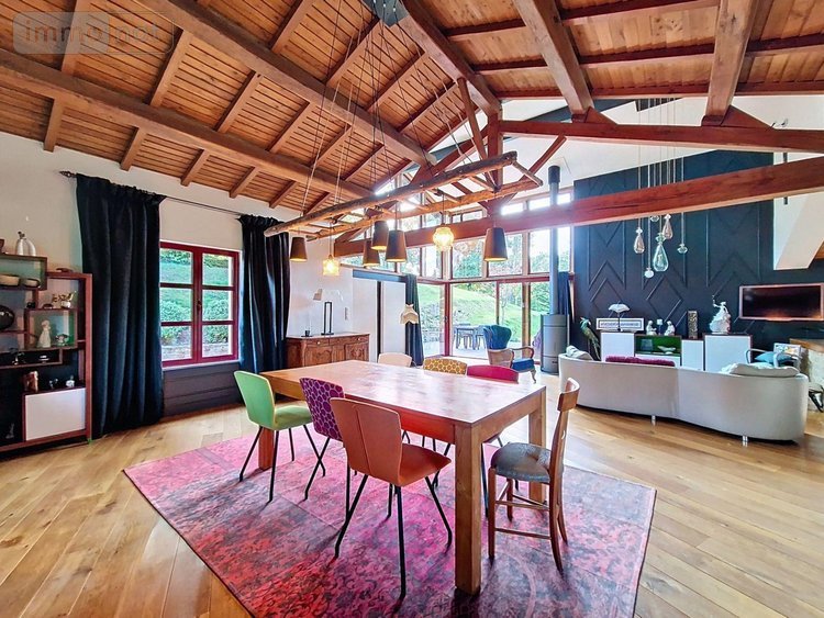 Maison a vendre Lezay 79120 Deux-Sèvres 327 m2 6 pièces 470000 euros