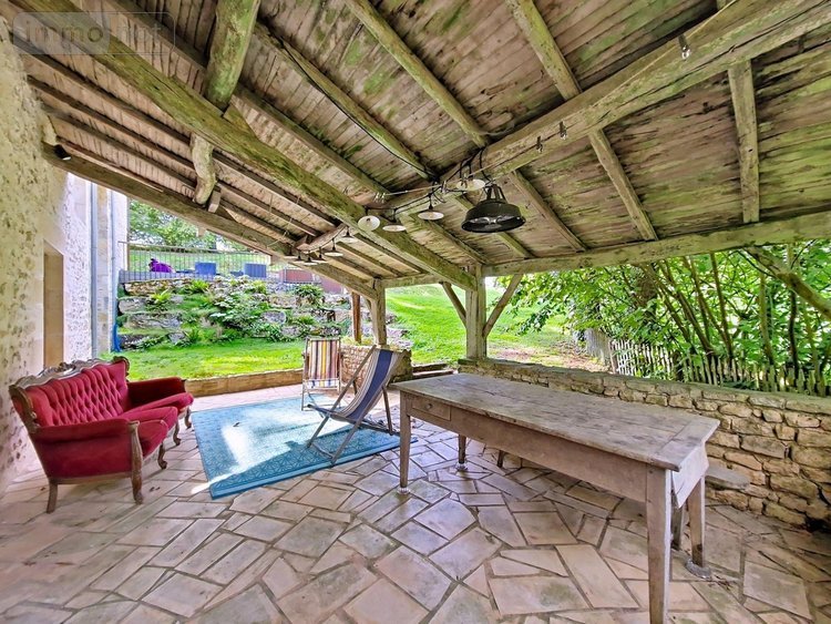 Maison a vendre Lezay 79120 Deux-Sèvres 327 m2 6 pièces 470000 euros