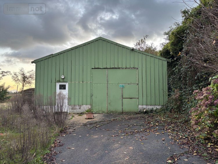 Bien agricole a vendre Langolen 29510 Finistère  37800 euros