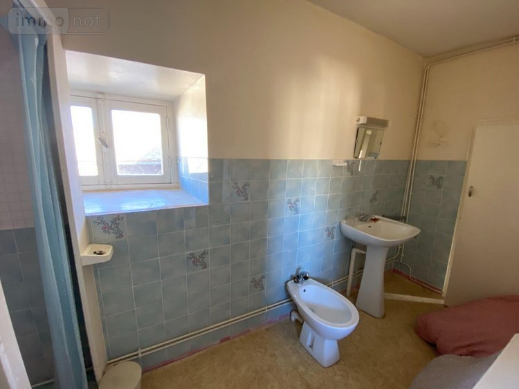 Maison a vendre Raulhac 15800 Cantal 203 m2 9 pièces 106000 euros