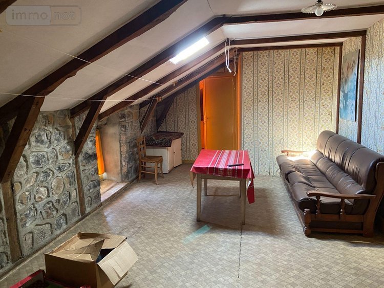 Maison a vendre Raulhac 15800 Cantal 203 m2 9 pièces 106000 euros