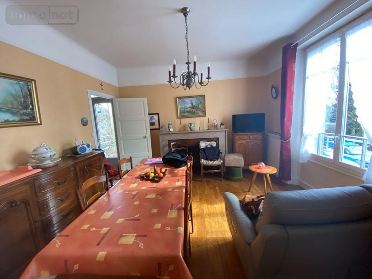 Maison a vendre Saint-Paul-des-Landes 15250 Cantal 168 m2 7 pièces 233200 euros