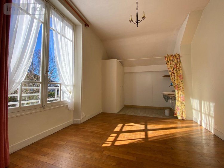 Maison a vendre Saint-Paul-des-Landes 15250 Cantal 168 m2 7 pièces 233200 euros