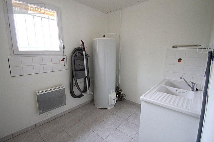 Location maison Châtenoy-le-Royal 71880 Saône-et-Loire 126 m2 5 pièces 1257 euros