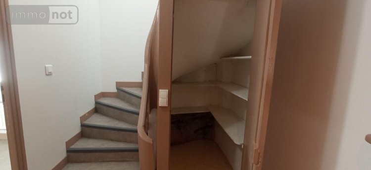 Immeuble a vendre Langres 52200 Haute-Marne 143 m2  149600 euros