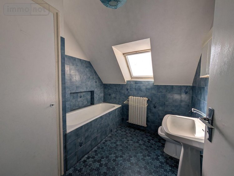 Maison a vendre Locmélar 29400 Finistère 150 m2 8 pièces 157400 euros