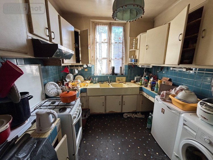 Maison a vendre Lacapelle-Marival 46120 Lot 227 m2 7 pièces 198700 euros