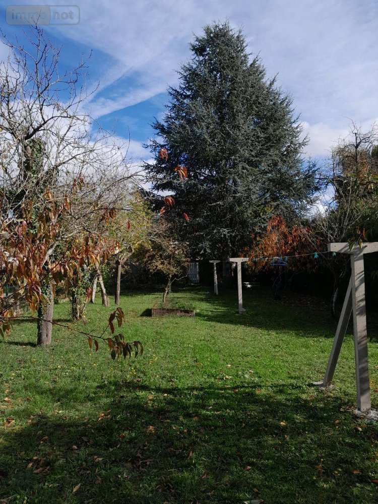 Maison a vendre Mehun-sur-Yèvre 18500 Cher 174 m2 7 pièces 124000 euros