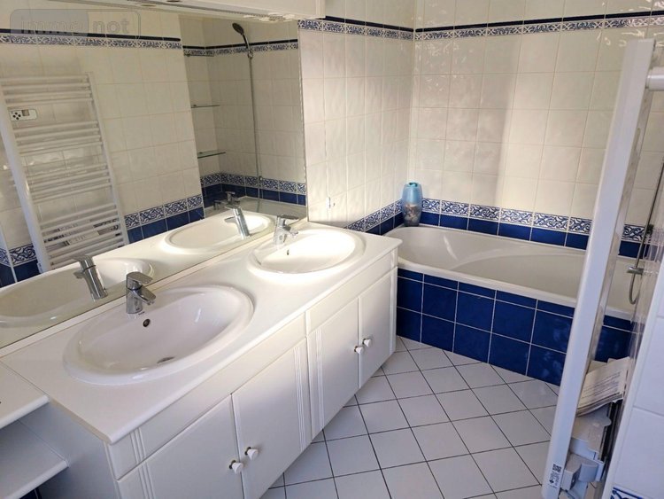 Location maison Saint-Erblon 35230 Ille-et-Vilaine 123 m2 5 pièces 1100 euros