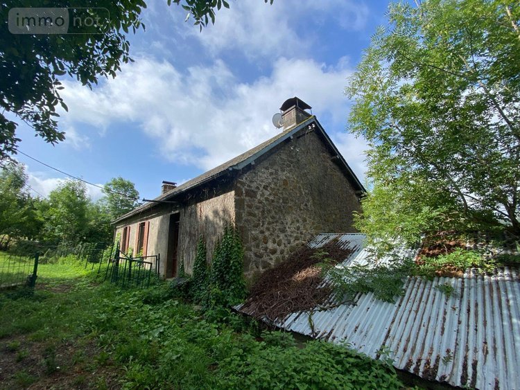 Maison a vendre Saint-Chamant 15140 Cantal 160 m2  90100 euros