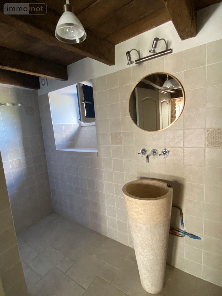 Location maison Bains-sur-Oust 35600 Ille-et-Vilaine 61 m2 2 pièces 730 euros