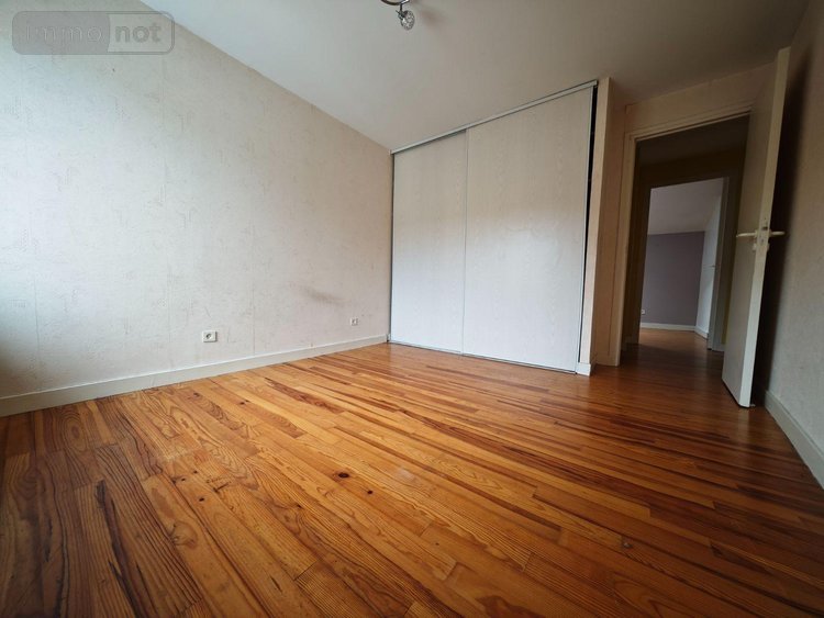 Appartement a vendre Nohanent 63830 Puy-de-Dôme 80 m2 4 pièces 110480 euros