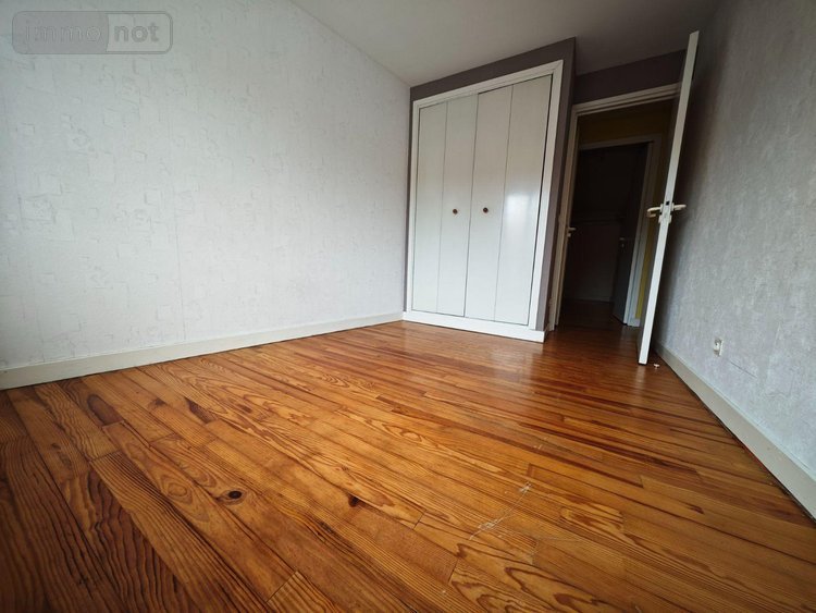 Appartement a vendre Nohanent 63830 Puy-de-Dôme 80 m2 4 pièces 110480 euros