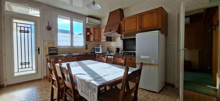 Maison a vendre Crécy-sur-Serre 02270 Aisne 216 m2 8 pièces 161900 euros