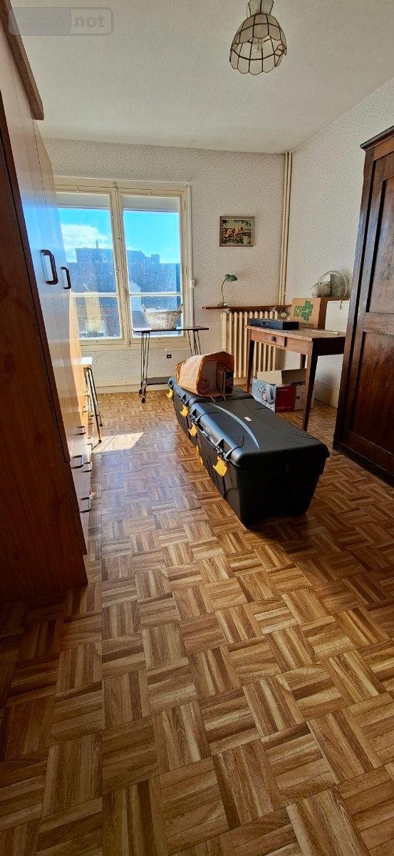 Maison a vendre Crécy-sur-Serre 02270 Aisne 216 m2 8 pièces 161900 euros