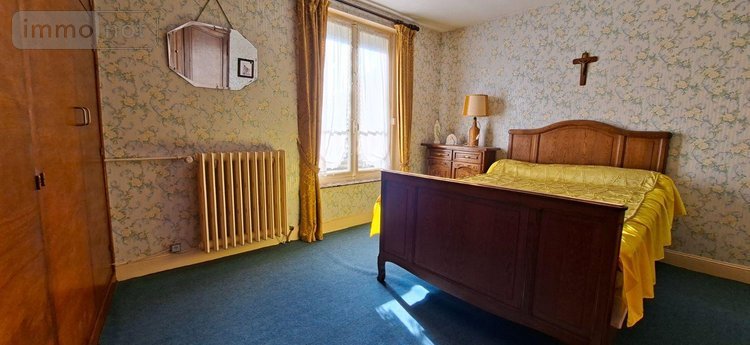 Maison a vendre Crécy-sur-Serre 02270 Aisne 216 m2 8 pièces 171900 euros