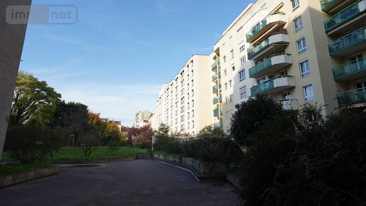 Appartement a vendre Lyon 7e Arrondissement 69007 Rhône 77 m2 4 pièces 299000 euros