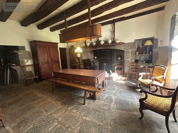 Maison a vendre Drugeac 15140 Cantal  243800 euros