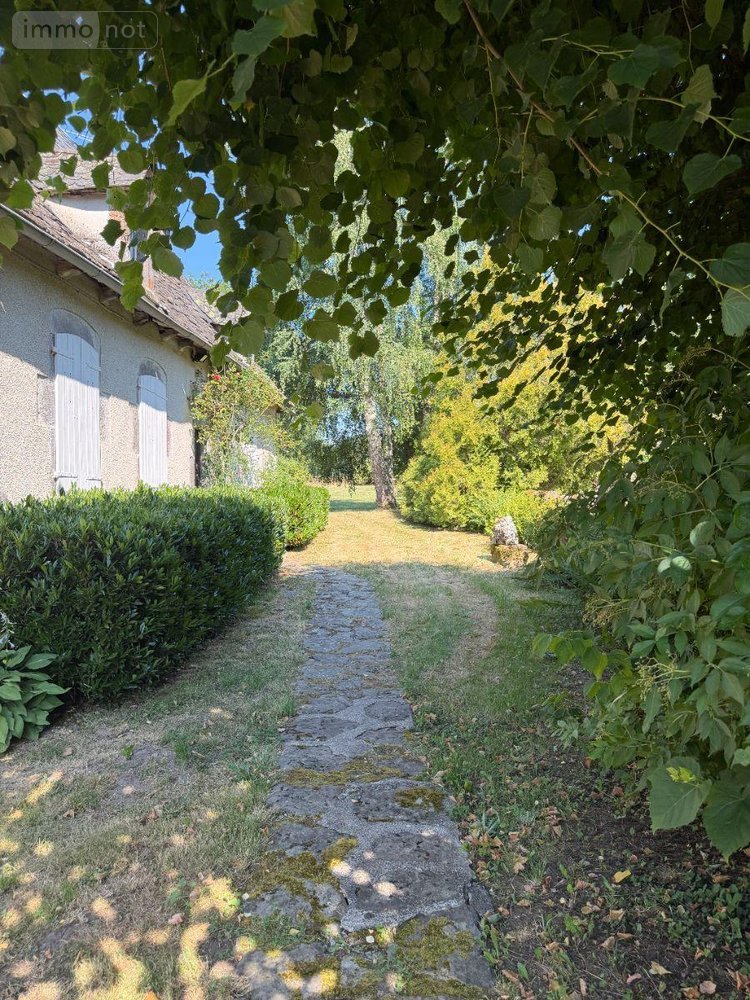 Maison a vendre Drugeac 15140 Cantal  243800 euros