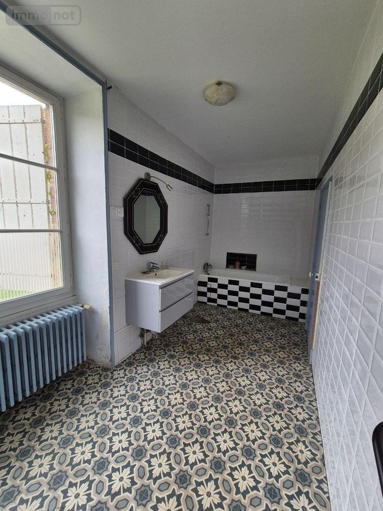 Maison a vendre Cluis 36340 Indre 247 m2 12 pièces 208000 euros