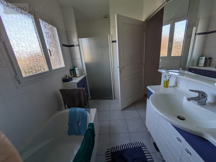 Maison a vendre Changé 72560 Sarthe 164 m2  319300 euros