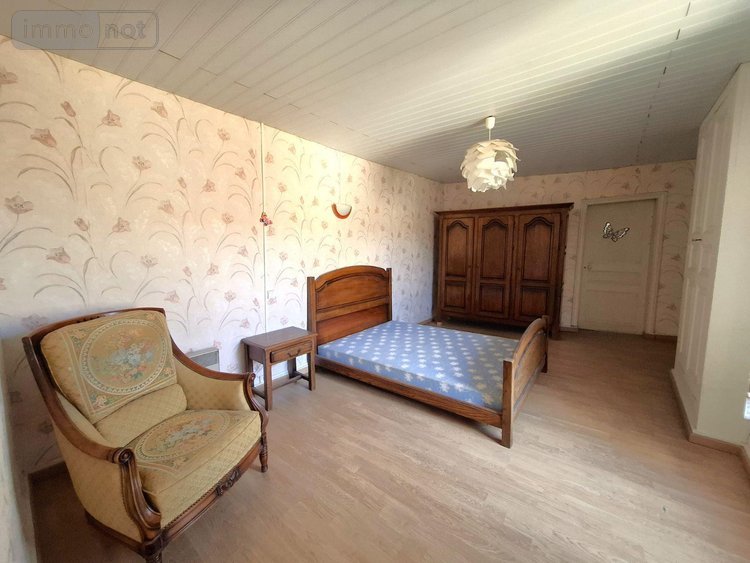 Maison a vendre Meilhaud 63320 Puy-de-Dôme 134 m2 8 pièces 154500 euros