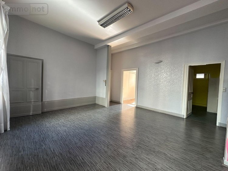 Appartement a vendre Dole 39100 Jura 135 m2 6 pièces 178000 euros