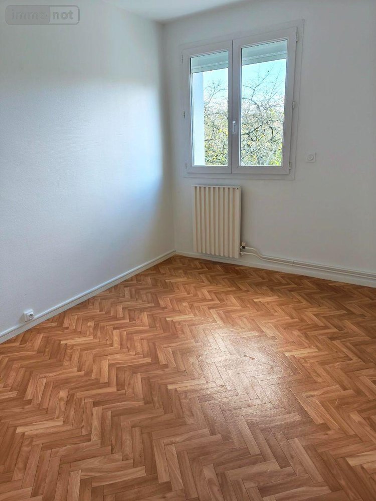 Location maison Bruz 35170 Ille-et-Vilaine 71 m2 4 pièces 925 euros