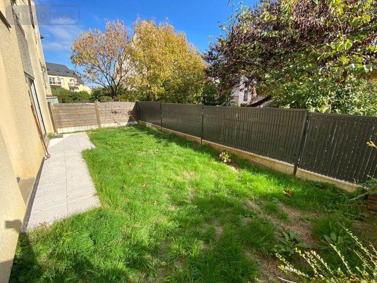 Location appartement Rennes 35000 Ille-et-Vilaine 51 m2 2 pièces 985 euros