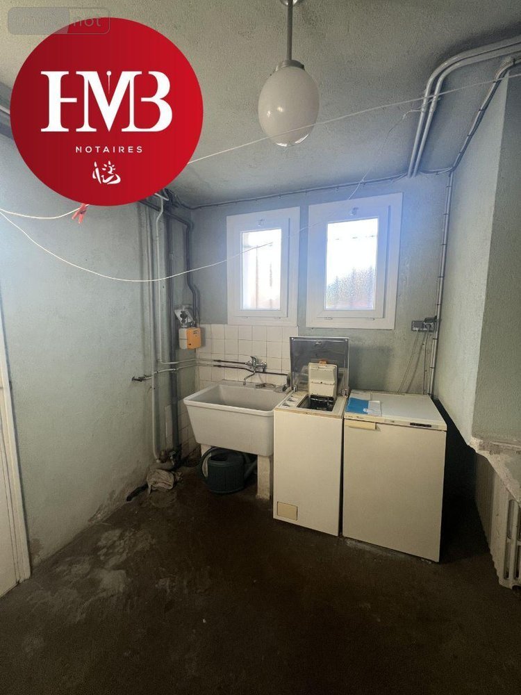 Maison a vendre Aurillac 15000 Cantal 105 m2 8 pièces 171600 euros